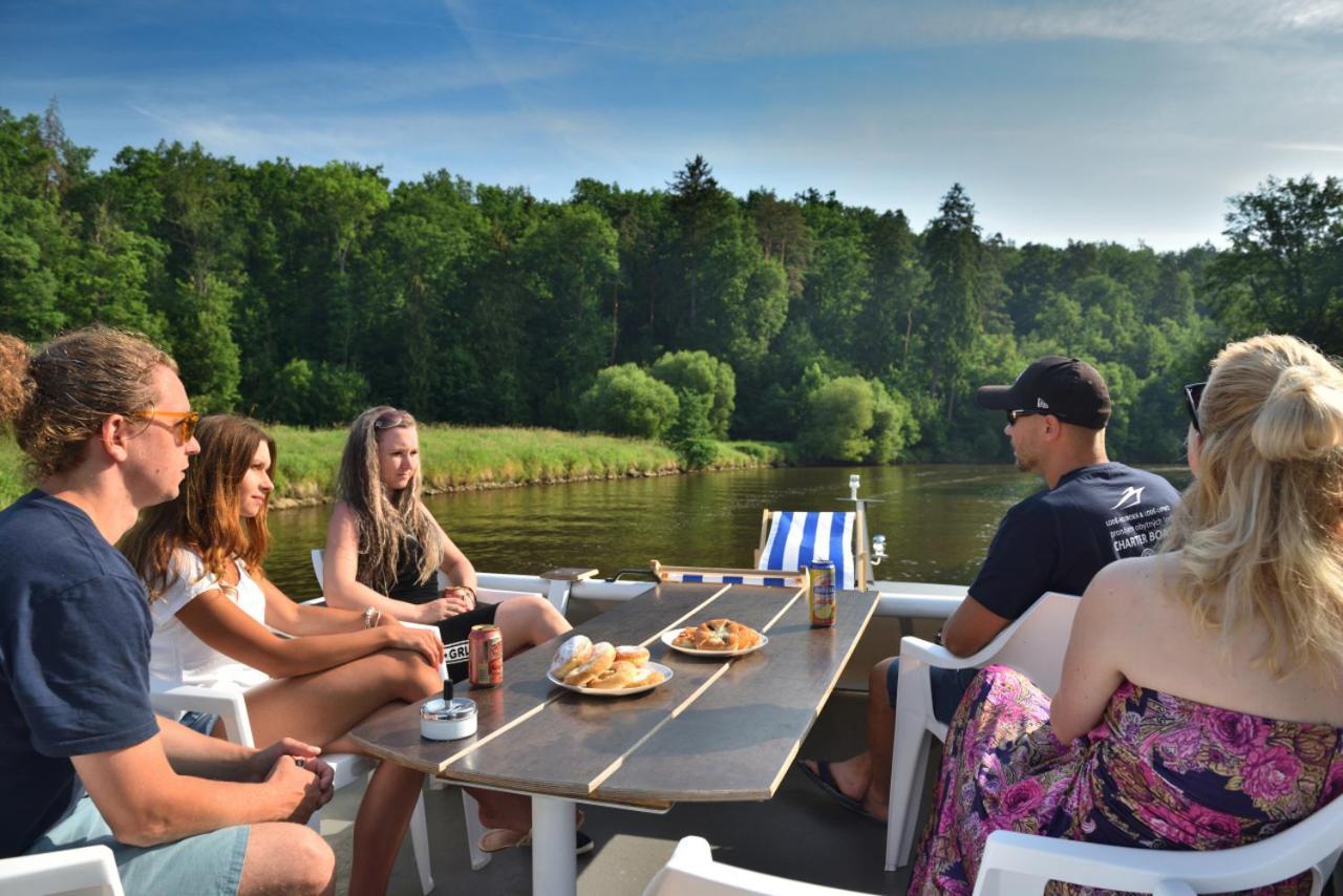 Rezidence Malse - Unikatni Apartmany Na Vode Budweis Exterior foto